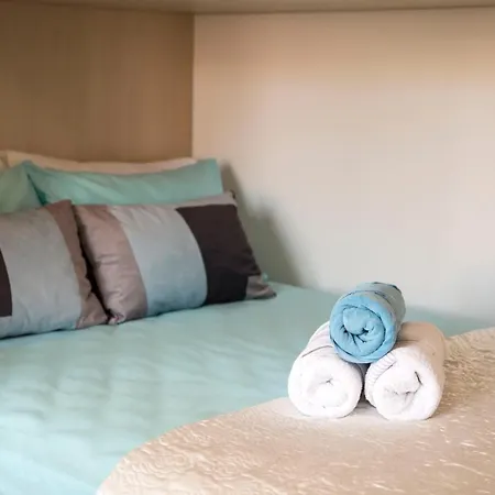 Appartement Penthouse Lux With A Panoramic View, Located On The Beachfront Of Ciovo-trogir Trogir