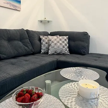 Penthouse Lux With A Panoramic View, Located On The Beachfront Of Ciovo-trogir